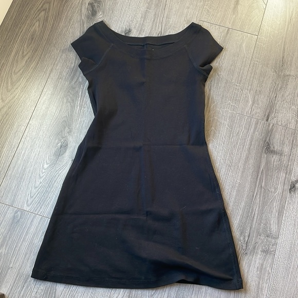 Philosophy, Black Ribbed Cotton dress with rounded neck and capped sleeves. - Picture 7 of 8